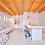 Heritage Apartment In Split