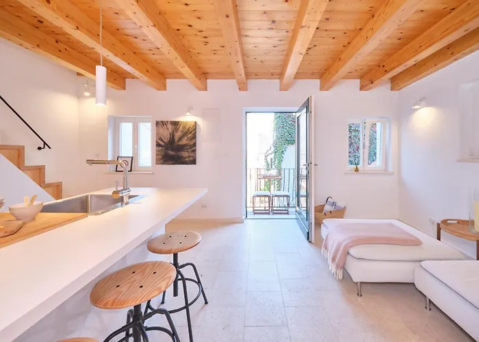 Heritage Apartment In Split